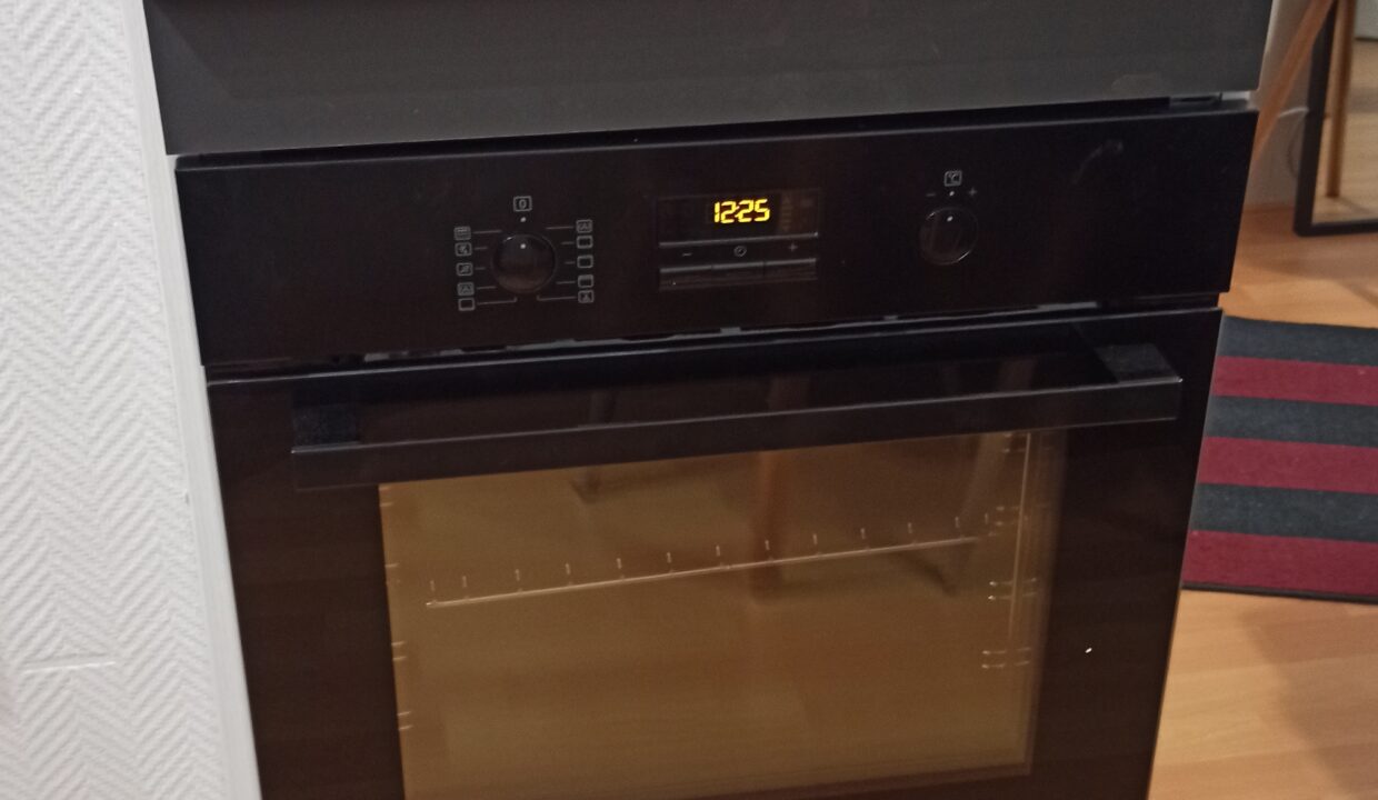 04-Cuisine-Four Pyrolyse-1